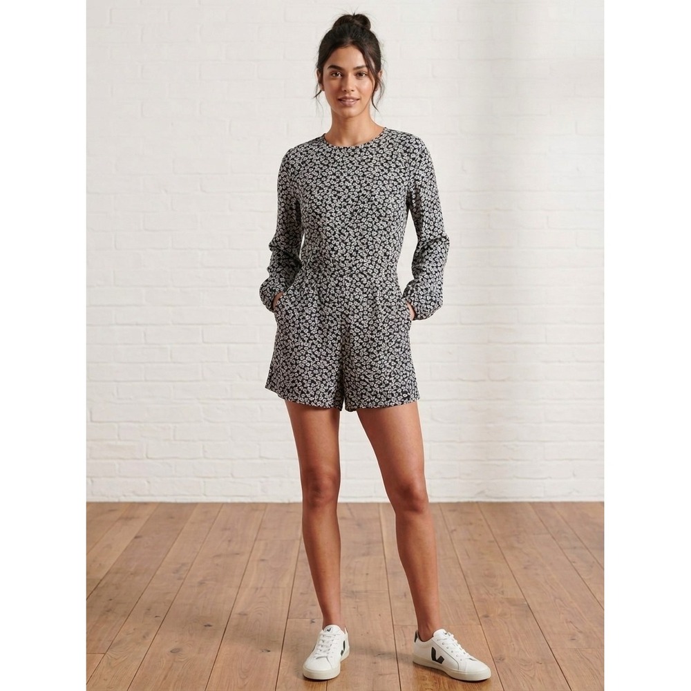 Superdry Long Sleeve Ditsy Floral Playsuit Romper M Cottagecore Dark Academia